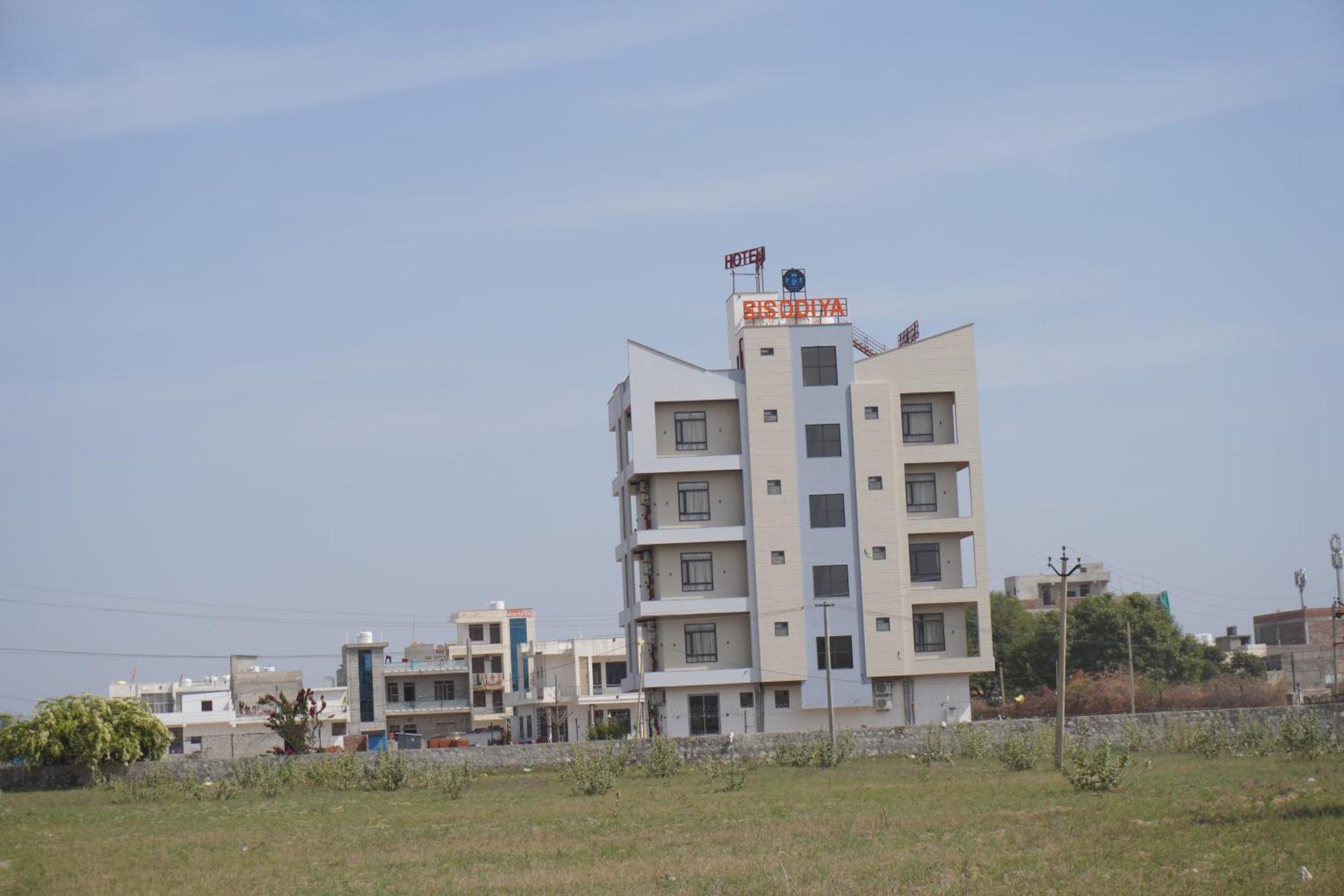 Hotel Sisodiya Palace Khātu Esterno foto